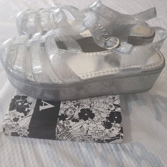 Platform Jelly Sandals - Glitter Silver NWB - Picture 8 of 11